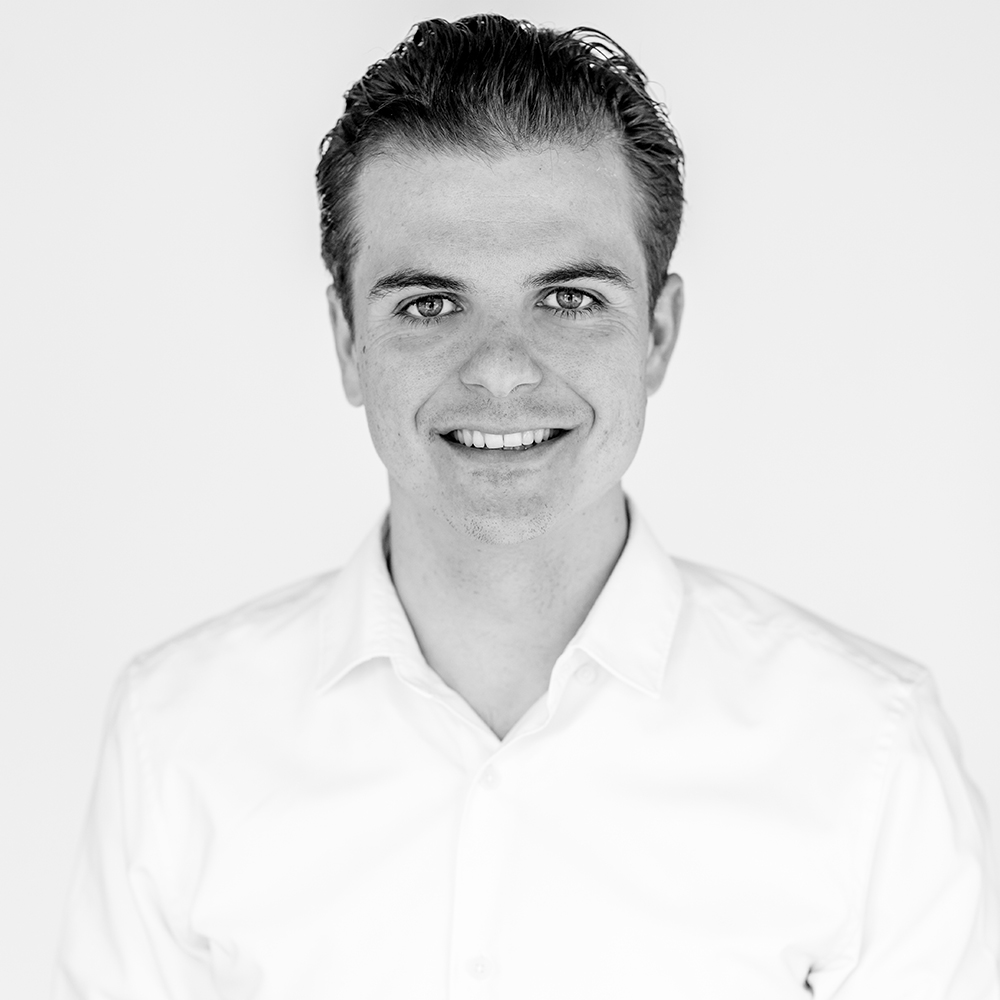 Tom Bakx